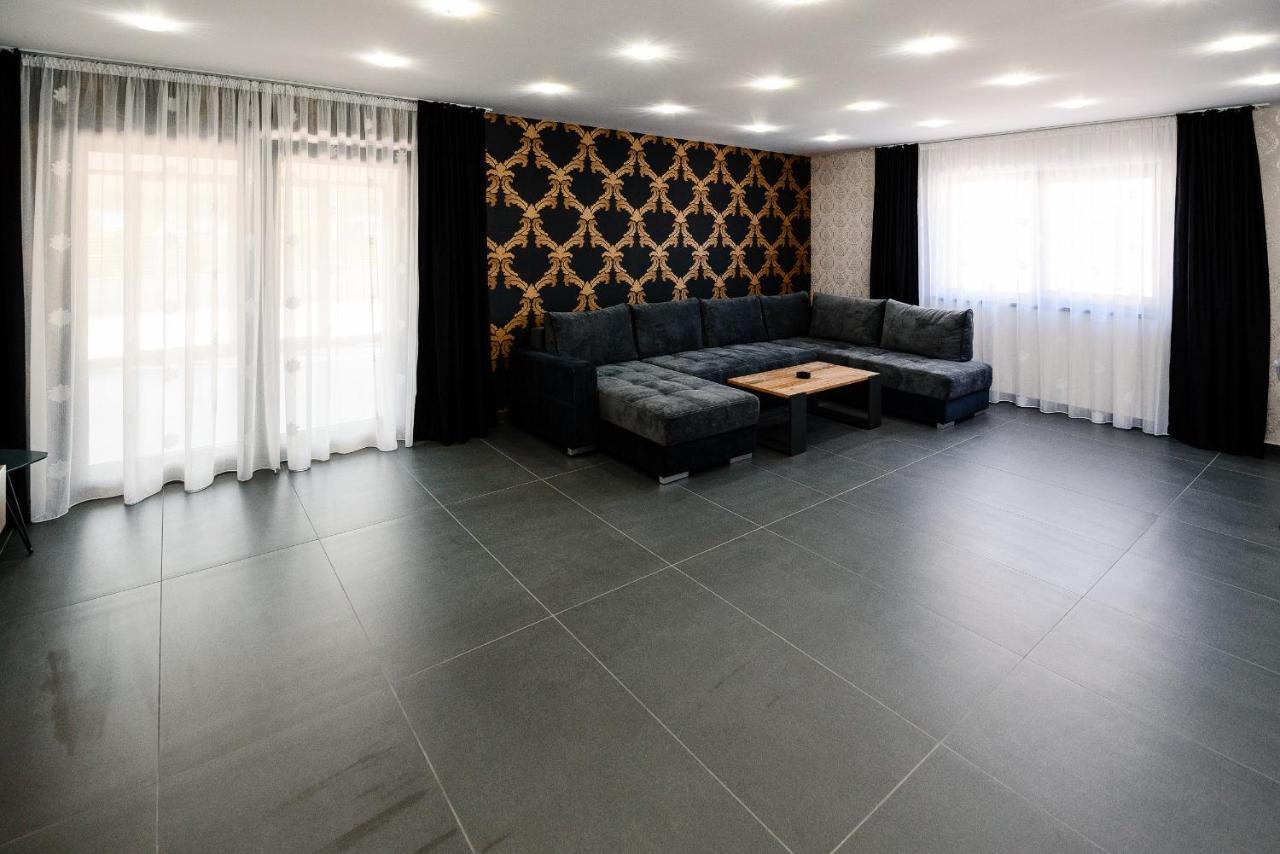 Concept Villa Livezeni  Buitenkant foto